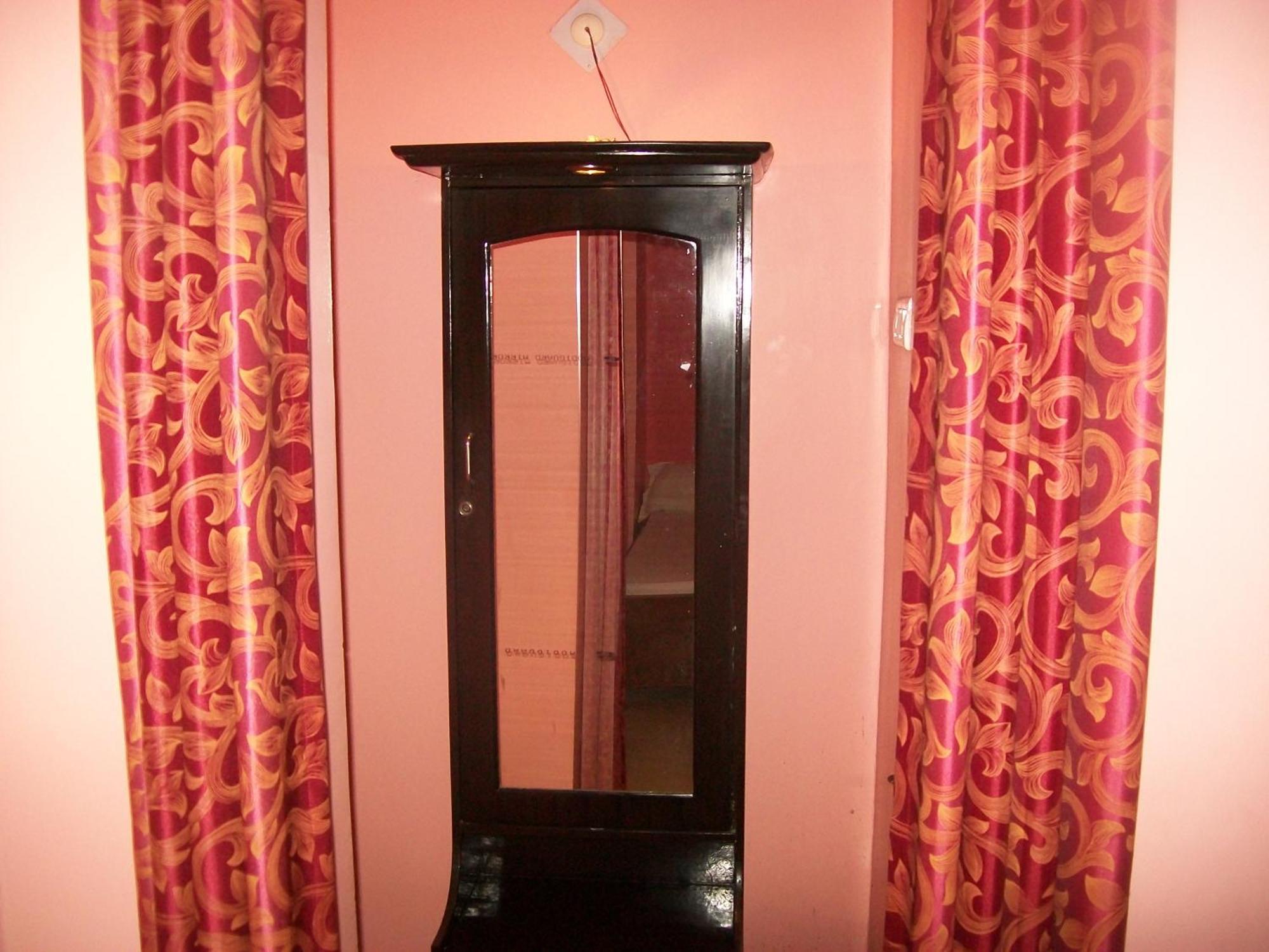Hotel Viraat Inn Gaya Dış mekan fotoğraf
