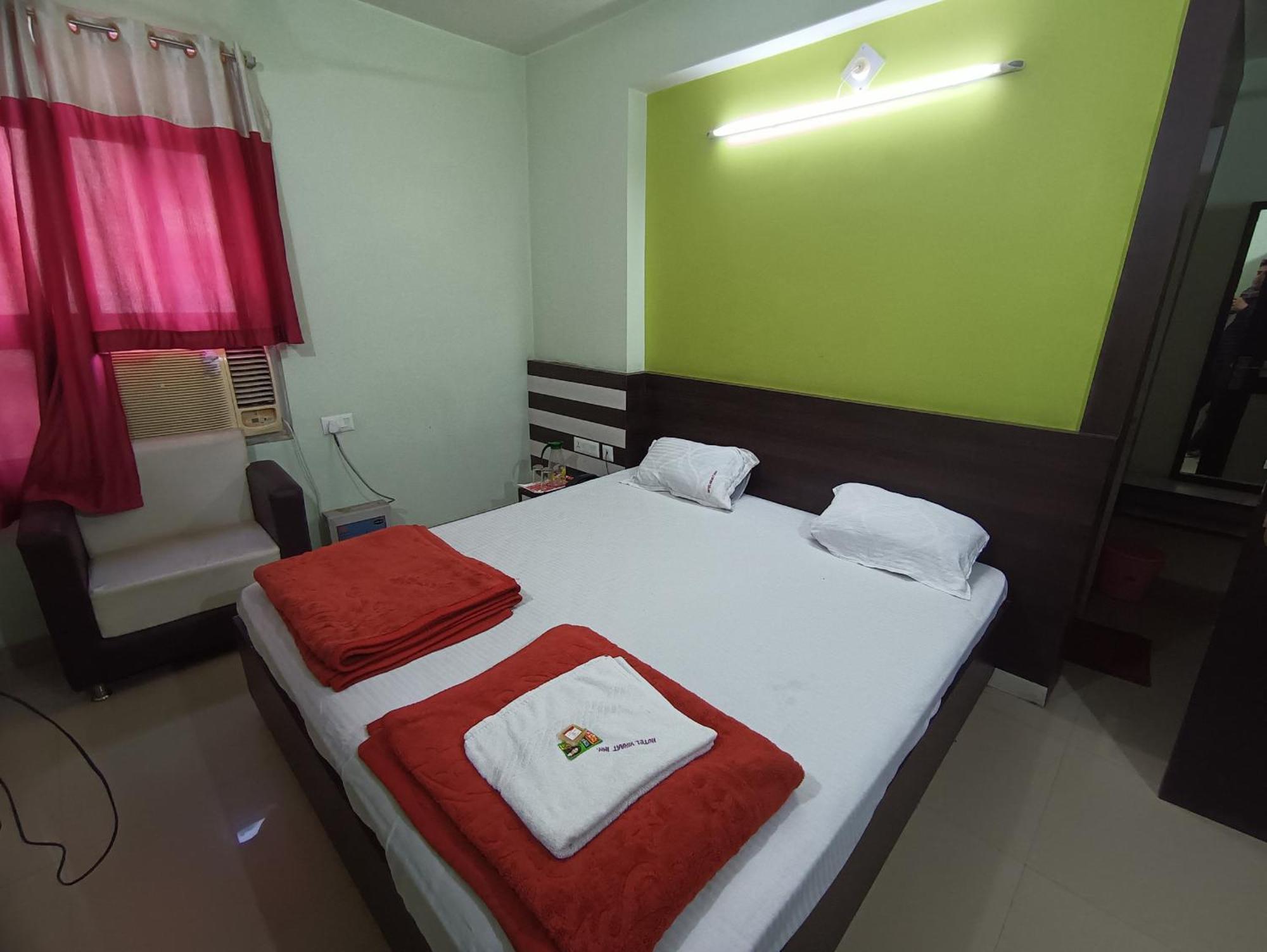 Hotel Viraat Inn Gaya Dış mekan fotoğraf