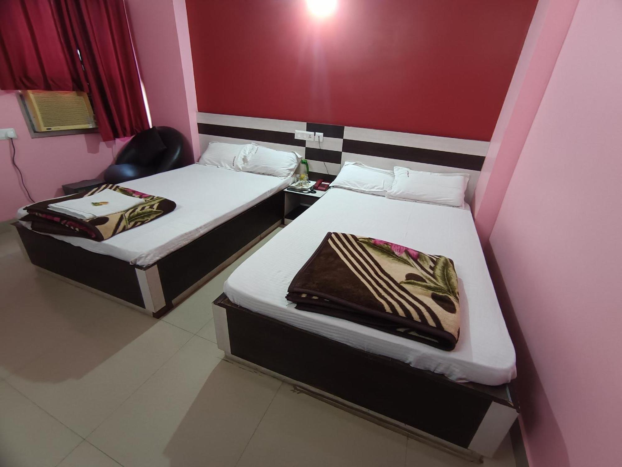 Hotel Viraat Inn Gaya Dış mekan fotoğraf