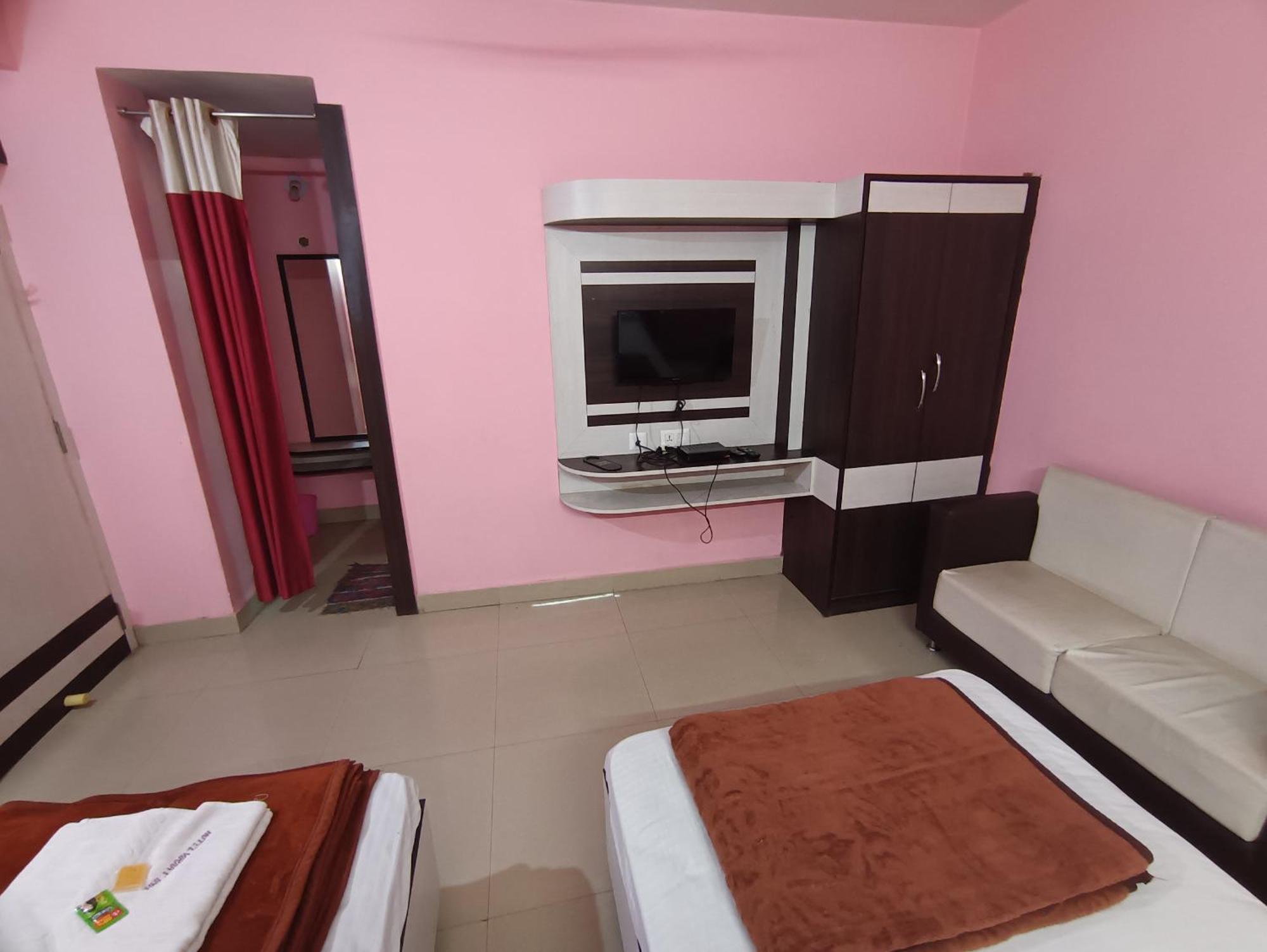 Hotel Viraat Inn Gaya Dış mekan fotoğraf