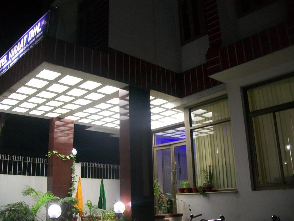 Hotel Viraat Inn Gaya Dış mekan fotoğraf