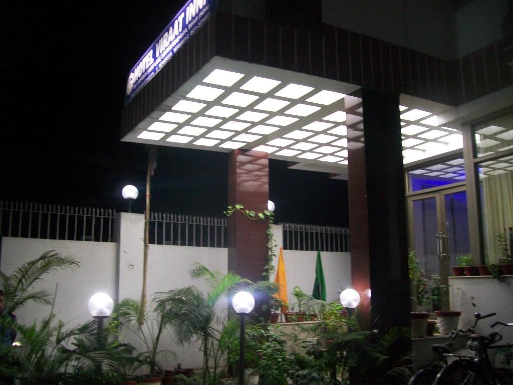 Hotel Viraat Inn Gaya Dış mekan fotoğraf
