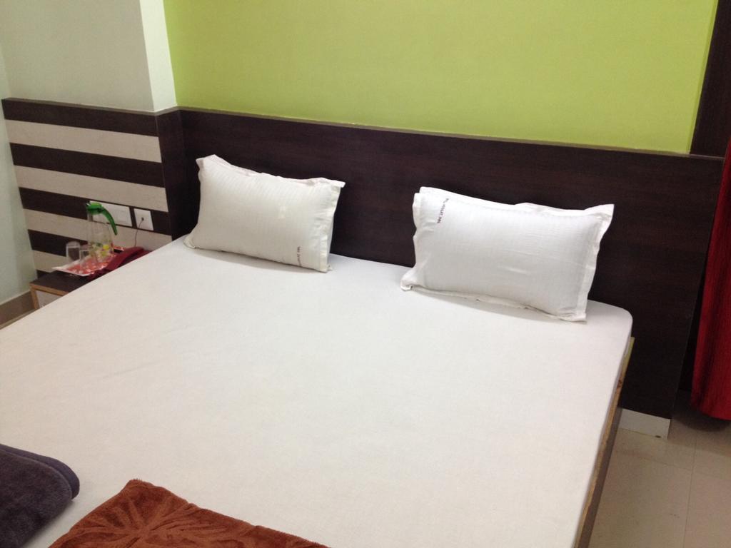 Hotel Viraat Inn Gaya Dış mekan fotoğraf